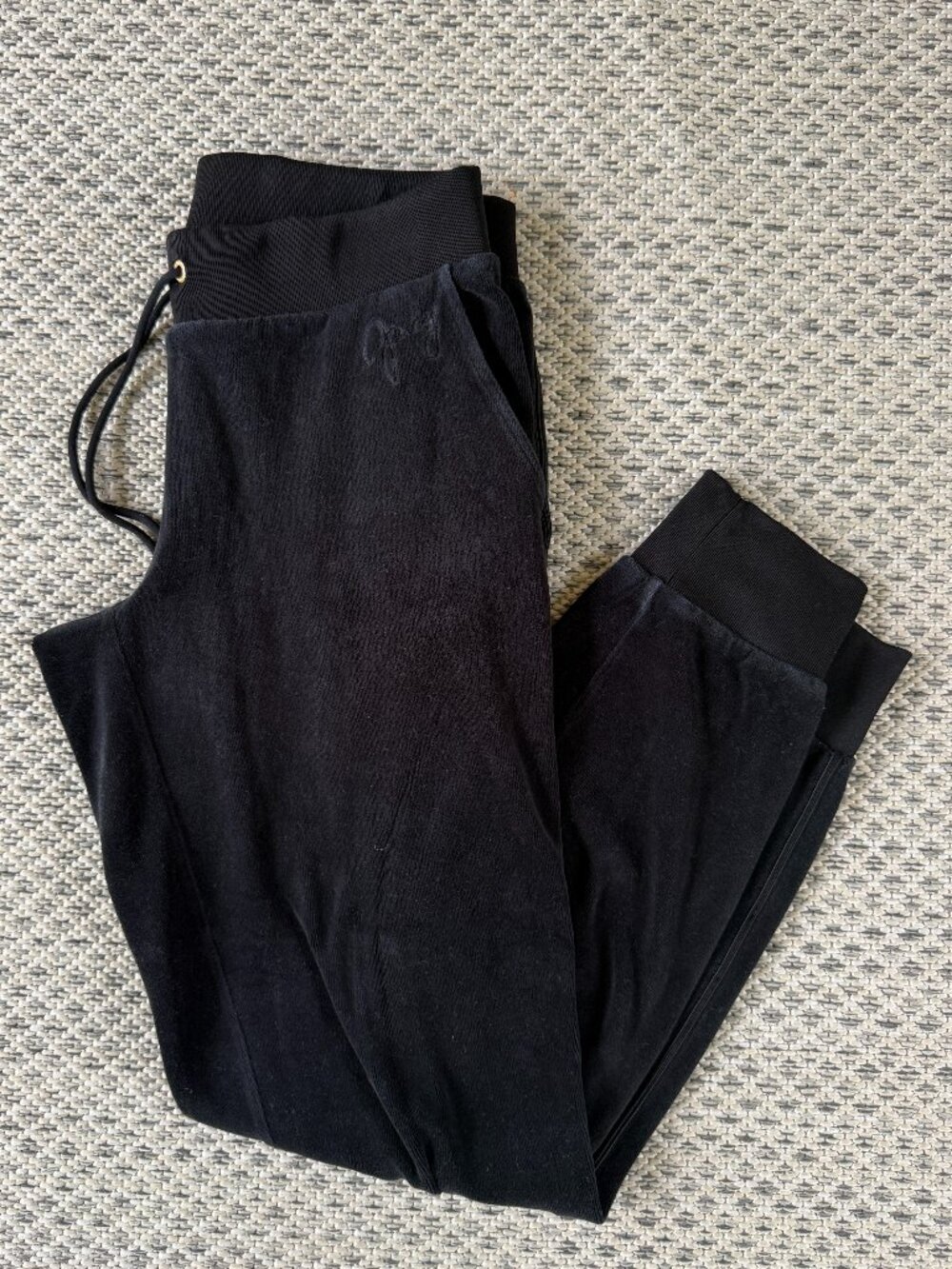 Juicy Couture Velvet Joggers Size Small